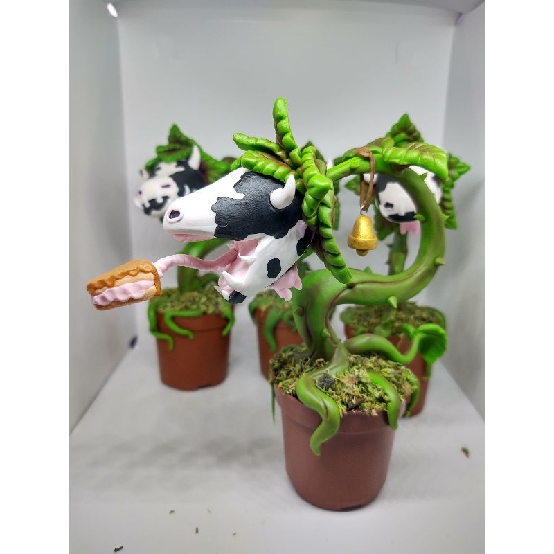 Planta Vaca The Sims em biscuit (Fanart - produto não oficial, feito artesanalmente) *LEIA A DESCRIÇÃO* Fotos reais.