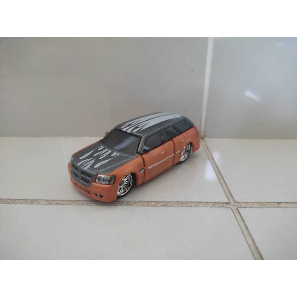 Miniatura dodge magnum maisto roborods transformers