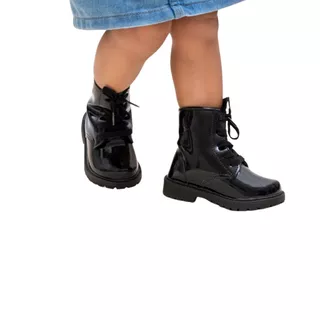 Bota Infantil Coturno Menina Tratorado Blogueira Cano Curto Preto Verniz Confort Feminino Rodeio