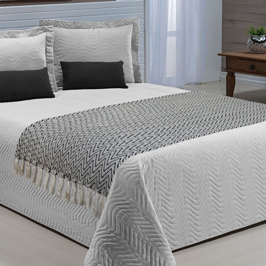 Peseira manta cama casal decorativa 0,60x2,20cm