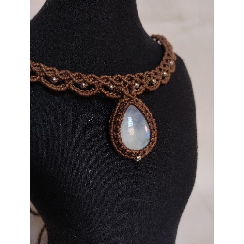 Gargantilha em macrame com pedra da lua natural | Shopee Brasil