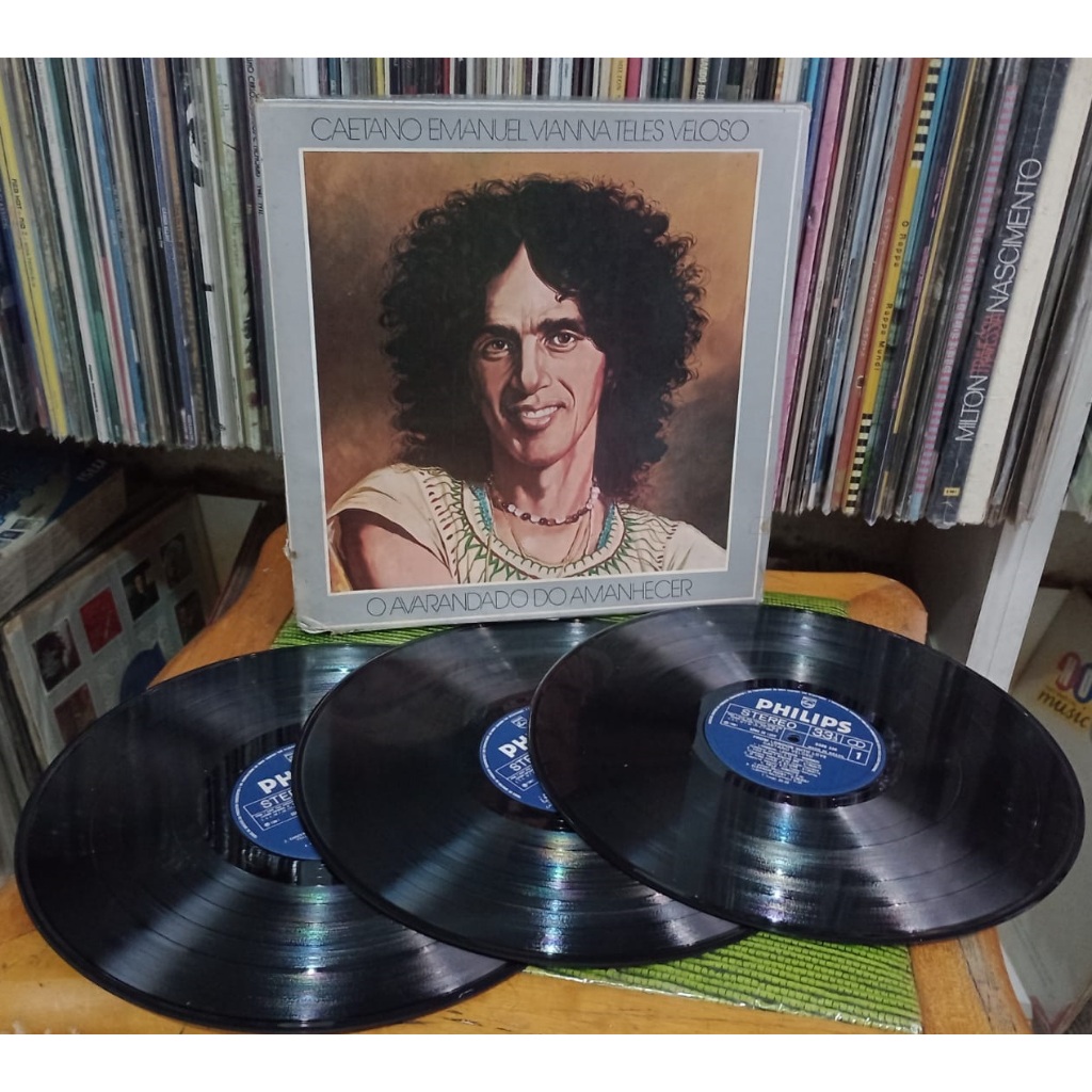 Box 3LPS Caetano Veloso ‎– O Avarandado Do Amanhecer *3 XEX /CAPA BOX VG |  Shopee Brasil