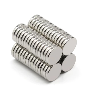 10 Super Ímã Neodímio N35 Disco 5x1 mm Força Aprox. 150g