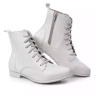Bota Feminina Branca Botinha Confortavel Coturno Salto Baixo Cano Curto