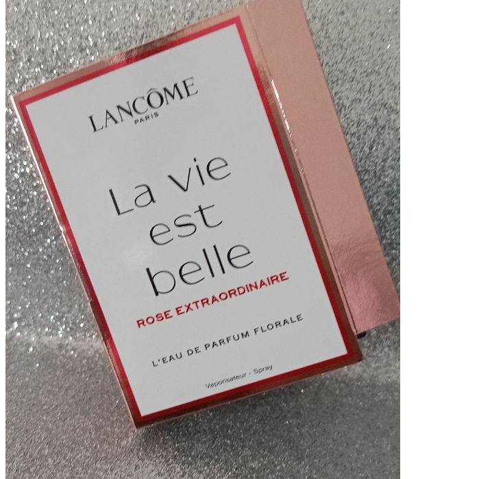 Perfume feminino LVB Rose Extraordnare. EDP com 1,2ml