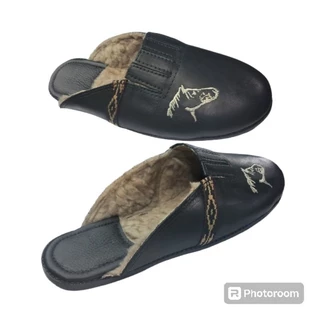 chinelo campeiro inverno com pelego em couro pelo inverno chinela campeira gaúcha cavalo bordado qualidade impecável envio imediato cor castor castanho com lã sola antiderrapante