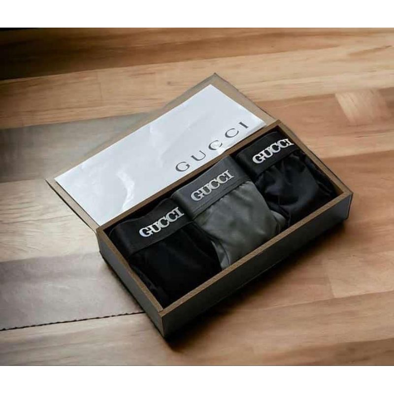 kit com 3 cuecas de Seda + Caixa de MDF