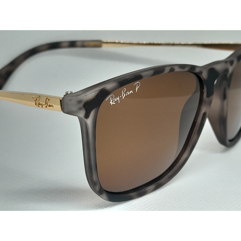 Oculos de sol quadrado modelo chris
