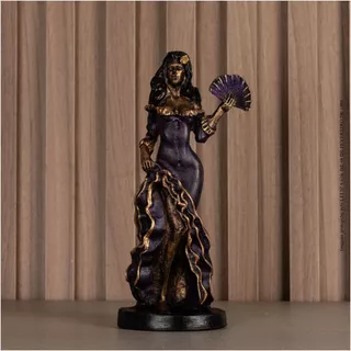 Escultura Imagem da Pomba Gira Maria Mulambo em Resina - Umbanda