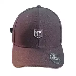 Boné Black Bulls NY Marrom Brown Strapback Fitão Aba Curva
