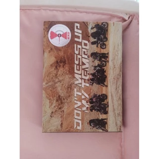 EXO — Álbum Don't Mess Up My Tempo com postal do D.O