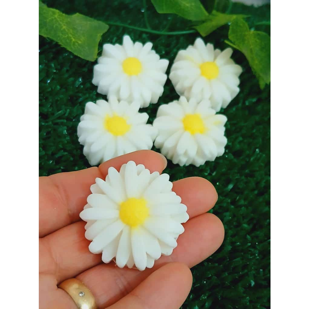 KIT 20 UNIDADES SABONETE ARTESANAL, FORMATO MARGARIDA PERFUMADAS.IDEAL PARA LEMBRANCINHA,19,99