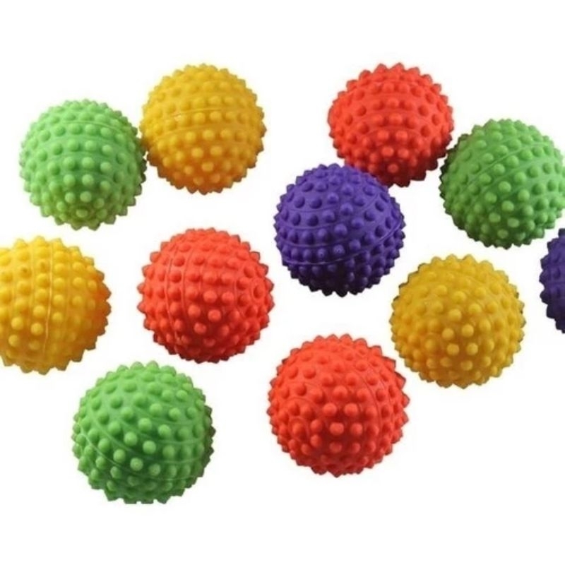 Bolinha cravo para caes e gatos Tamanho P brinquedos para pets
