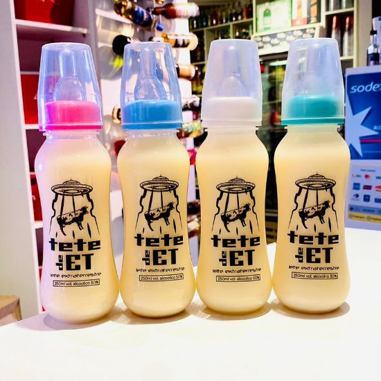 Vodka Tete de Et leite extraterrestre vol. 50% alcoólico