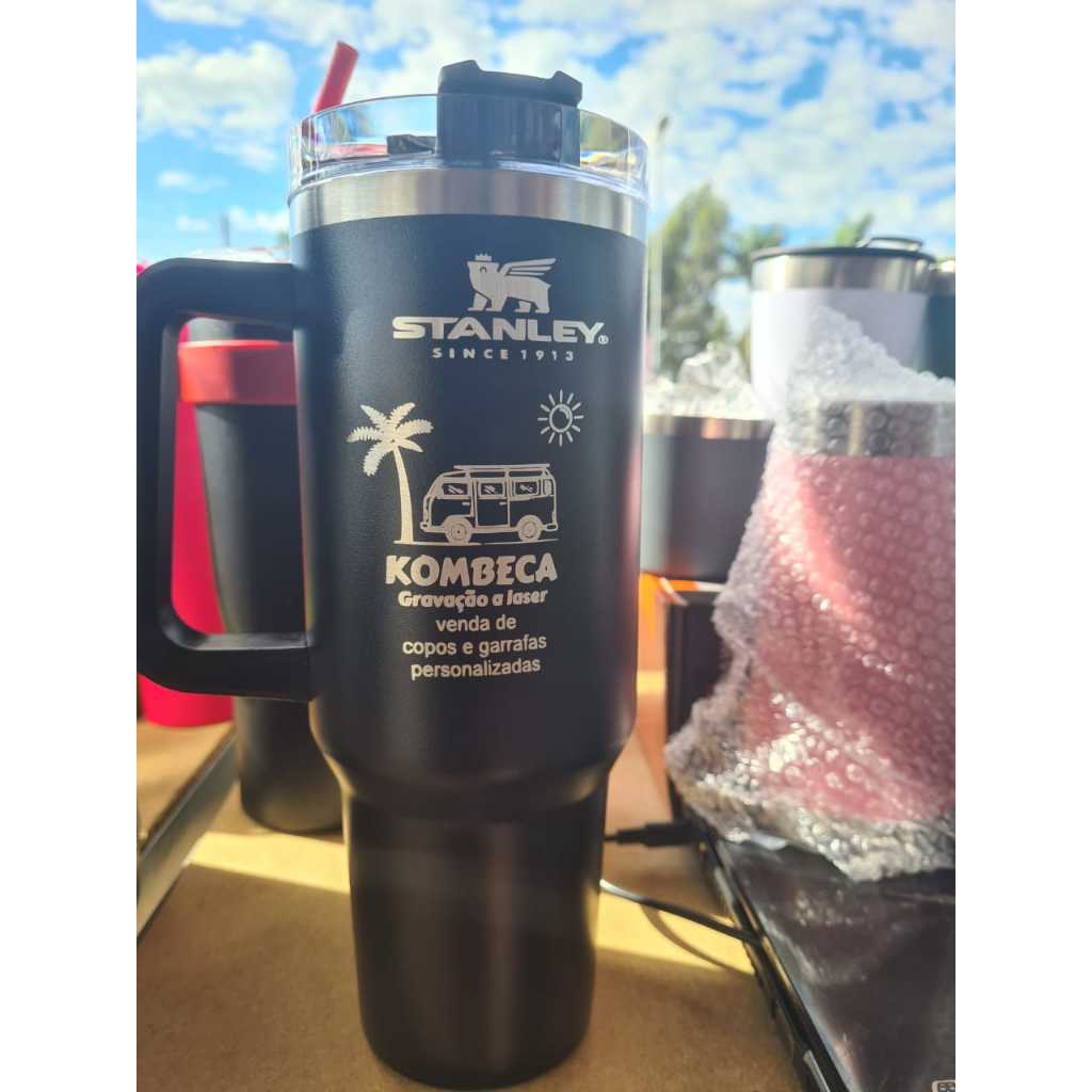 COPO TÉRMICO COM ALÇA 1200 ML JÁ COM SEU NOME GRAVADO