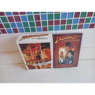 Box Dvd Trilogia Indiana Jones Original Com Luva + Dvd de extras da trilogia