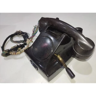 TELEFONE ANTIGO DE MESA C/MANIVELA EM BRAQUELITE PRETO, ERICSOM, ANTIGUIDADE CODIGO 107