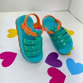 Sandália Moda Infantil Menina Mini Baby Blogueirinha Linda Leve Macia e Confortável Envio Imediato Lançamento