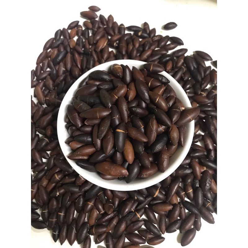 Castanha baru crua - pacote 1 kg no vacuo