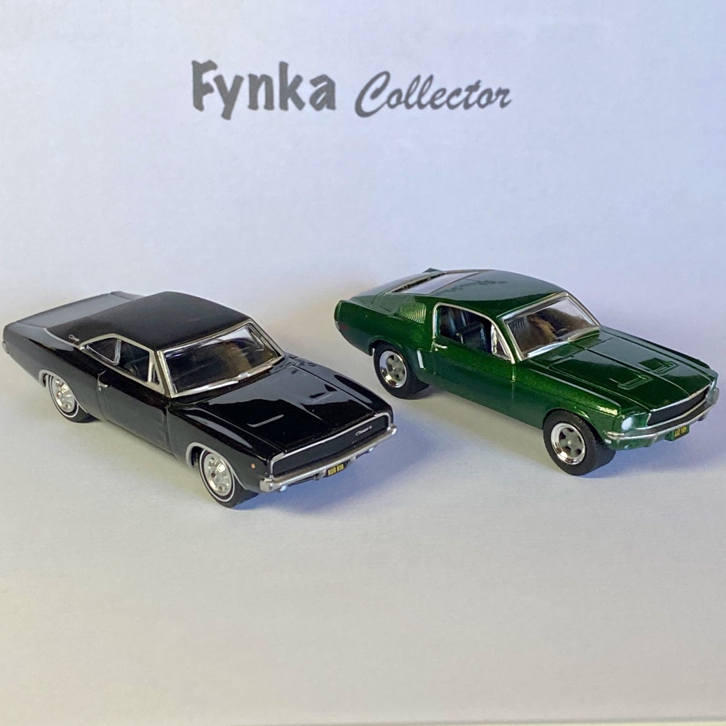 Greenlight Set Bullitt com Ford Mustang GT 1968 e Dodge Charger R