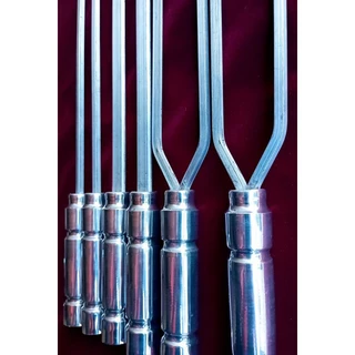 kit 6 espetos 60 cm em alumínio para churrasco