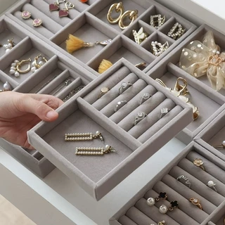 KIT 3 Porta Jóias de Veludo para Closet Gavetas Bandeja Organizador de Bijuterias Anel Brinco Relógio Pulseira e Colares