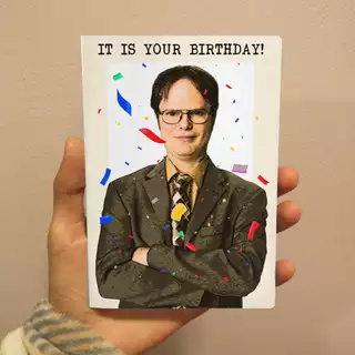 Cartão presente aniversário The Office Dwight Schrute