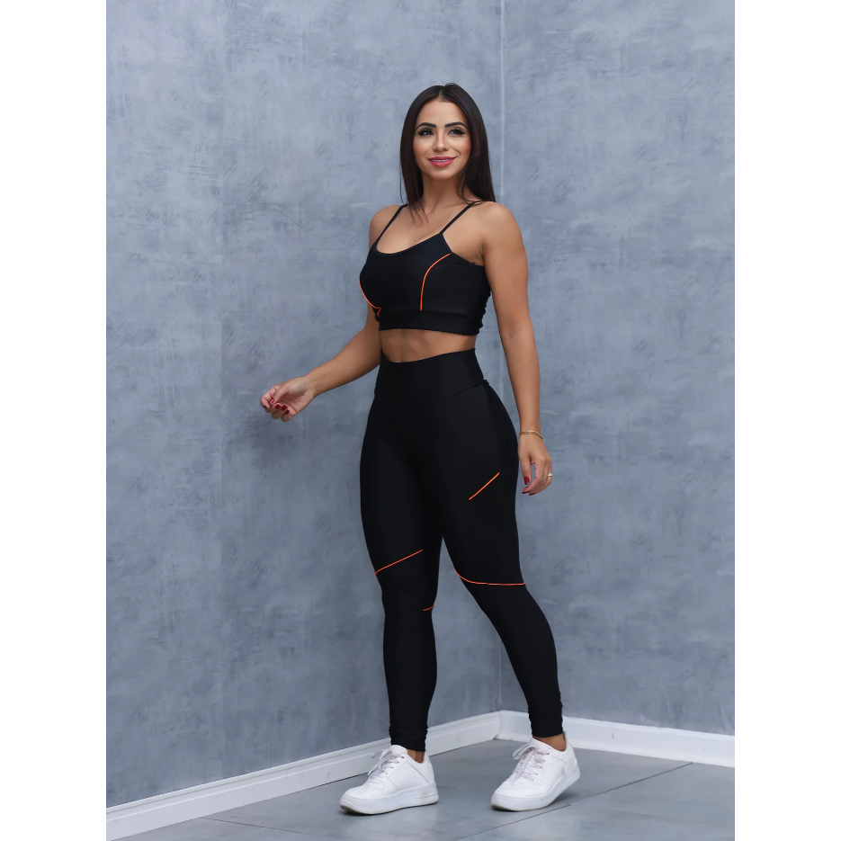 Conjunto de academia, calça e top, preta com linha laranja