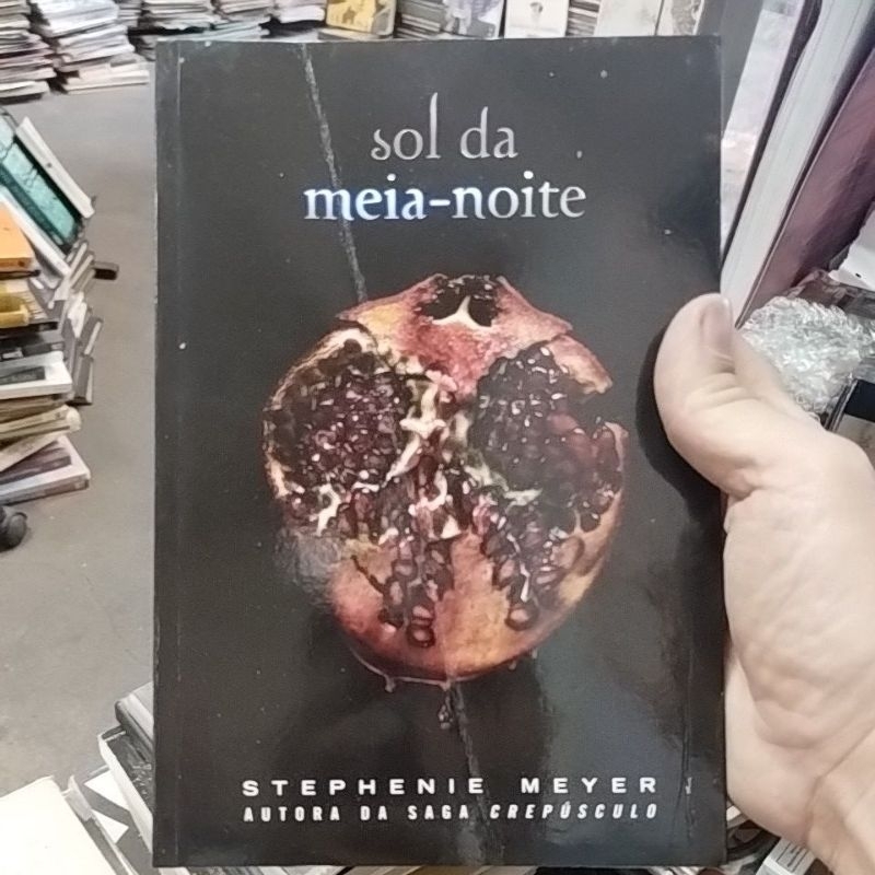 Livro Sol da Meia-noite ( Saga Crepúsculo) | Shopee Brasil