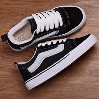 Tenis KNU Skool Vintage Tênis Casual Skate Preto E Branco Masculino Unissex