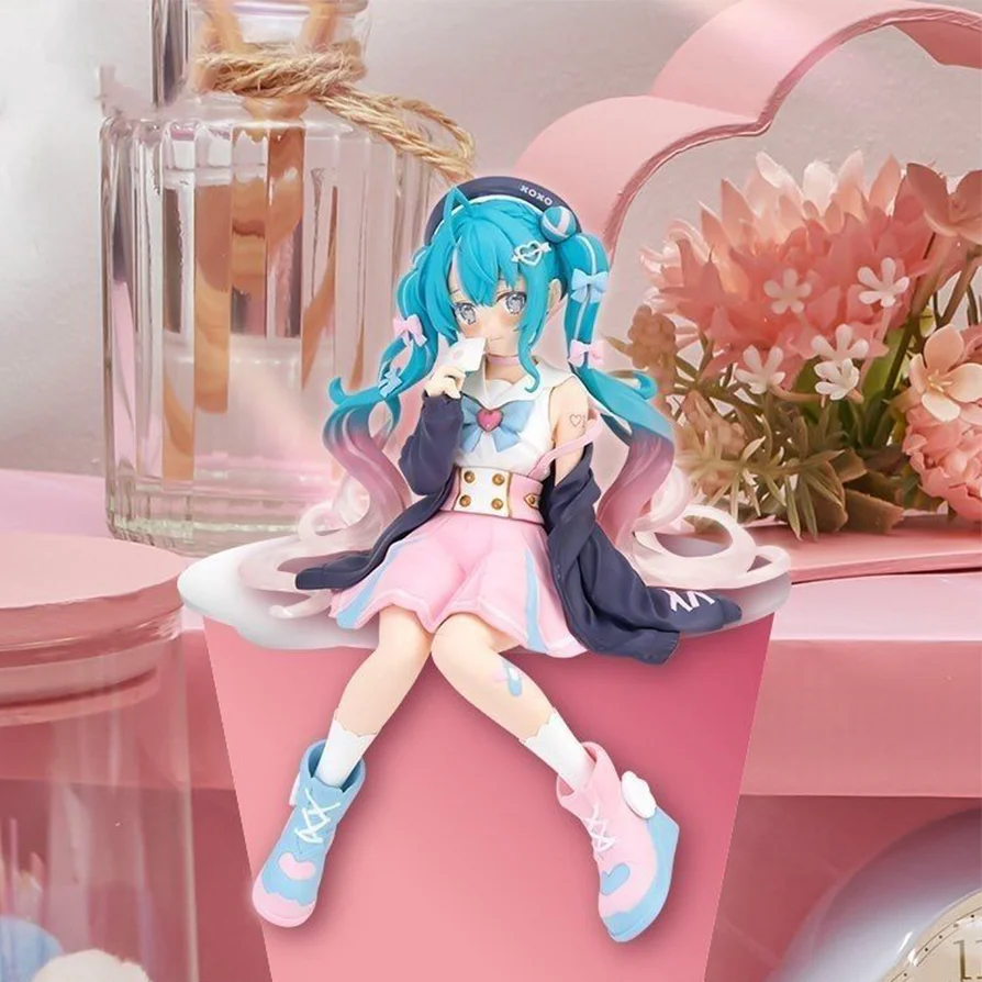 Figura De Miku Sentada De PVC – Modelo De Anime De 12 Cm Para Decorar Tu Escritorio O Estantería