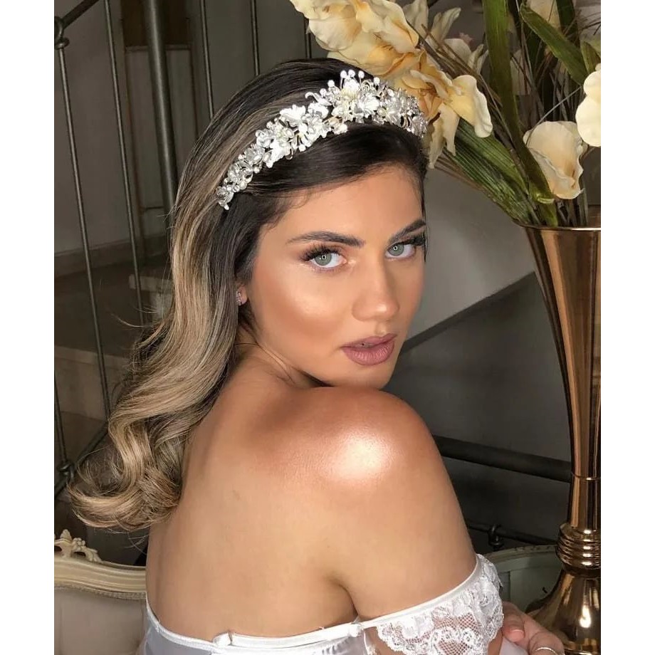 coroa tiara porta coque Branco Floral Prata luxo para noiva casamento no ar  livre debutante festa de 15 anos | Shopee Brasil