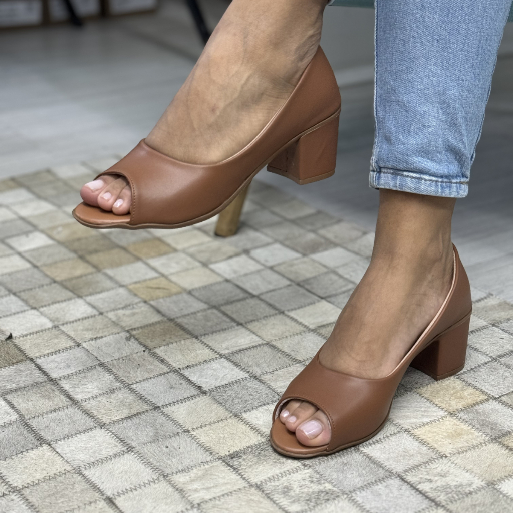 Sapato Peep Toe Salto Scarpin Aberto Na Frente Salto Grosso Sapato