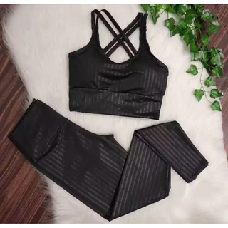 Conjunto Academia 3D Top com Bojo Removível e Calça Legging Cintura Alta