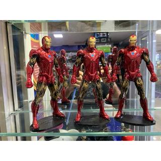 Boneco resina Do Homem De Ferro Marvel Os Vingadores