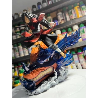 Madara uchiha e Kurama do anime Naruto