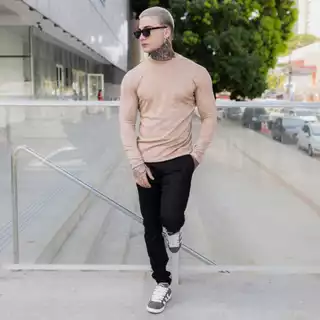 Sueter slim fit de tricot manga longa gola alta em varias cores QUEIMA DE ESTOQUE