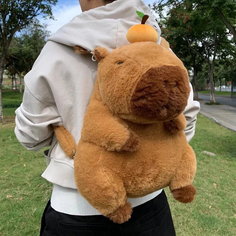 Mochila com Formato De Capivara de Pelúcia Fofa e Macia Kawaii