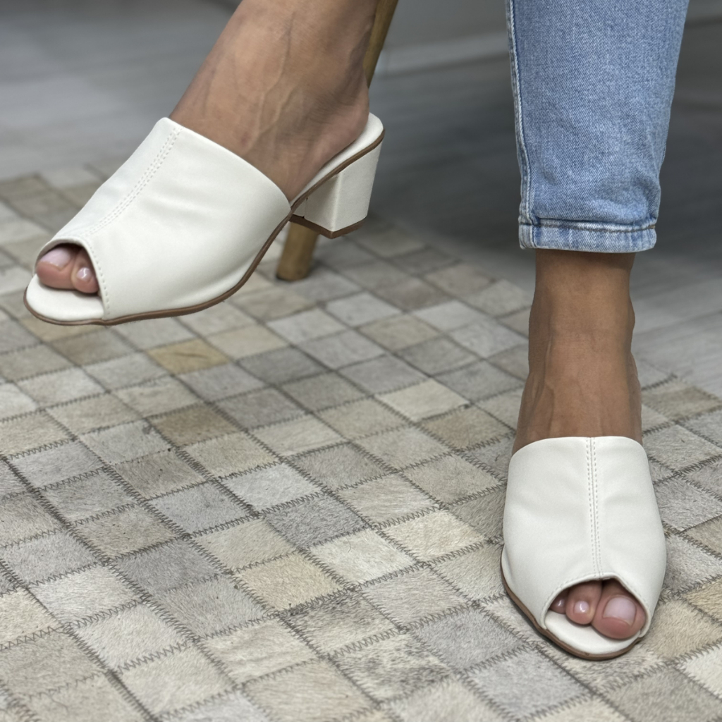 Tamanco Salto Medio Grosso Estilo Babuche Bico Aberto Feminino Ultra  Confortável