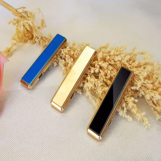 Isqueiro fino usb Eletronico Recarregavel Bateria esqueiro metal Portatil Acendedor Sem Chama Multiuso Elegante
