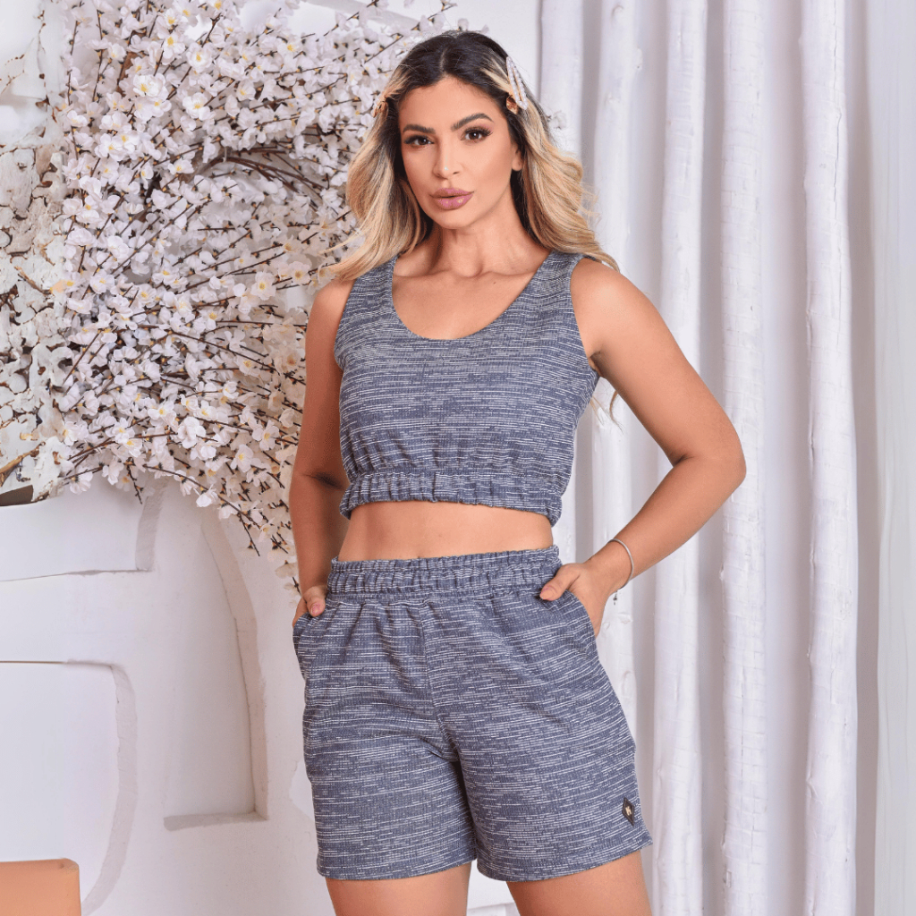 Conjunto Moletom Short Cos alto + Top Cropped Moda Blogueira | Shopee ...
