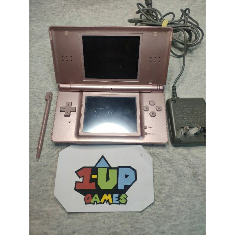 Nintendo DS LITE rosa e fonte. liga mas não dá tela