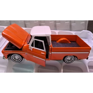 MINIATURA PICAPE CHEVY C10 1966 MOTORMAX METAL 1/24