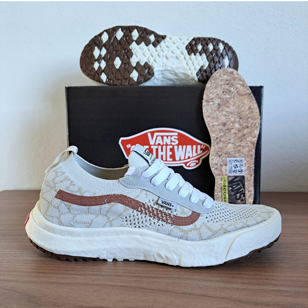 Tenis Feminino Do Momento -Novo Modelo Utrarange Disponível, Super Confortável e Resistente.