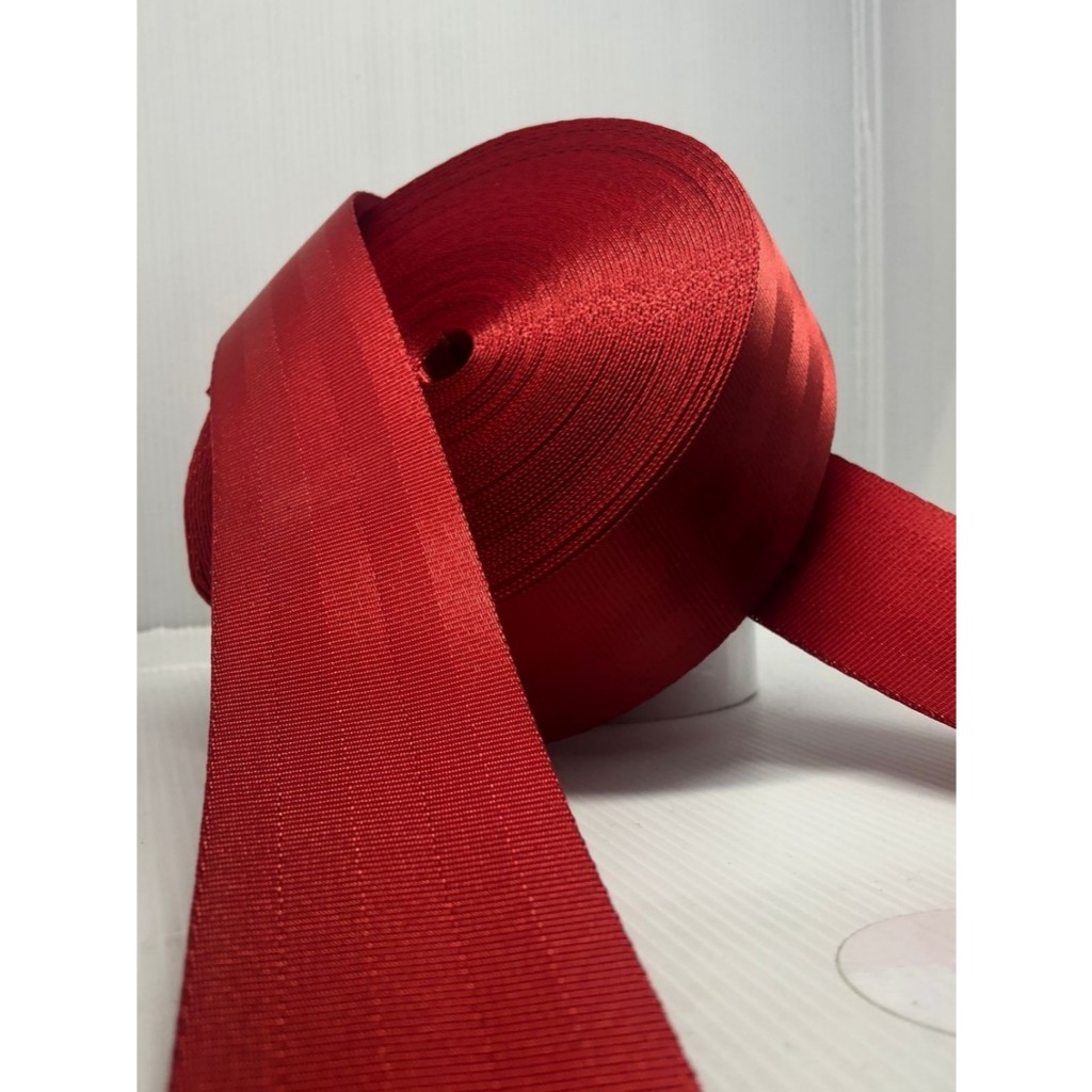 FITA DE CINTO DE SEGURANÇA UNIVERSAL VERMELHO POR METRO
