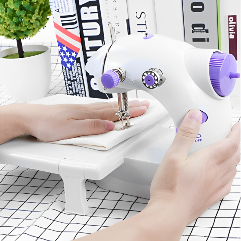 Mini Maquina Costura Portátil Elétrica Pedal Bivolt 110v / 220v