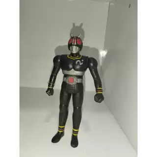 Kamen Rider Black (punhos Fechados) Glasslite
