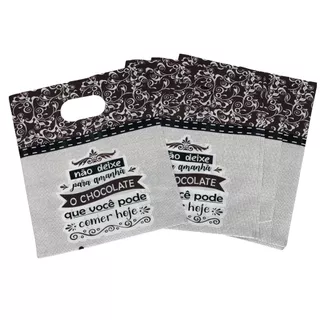 50 Sacolas boca de palhaço 15x18cm Não deixe para amanhã o chocolate que voce pode comer hoje.