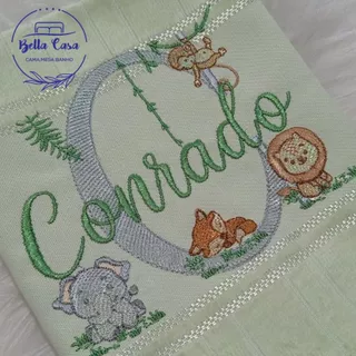 Toalha Bordada Safari com NOME personalizada infantil de bebê Lavabo