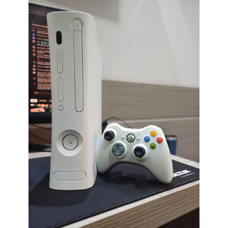 XBOX 360 SEMI NOVO DESBLOQUEADO FAT